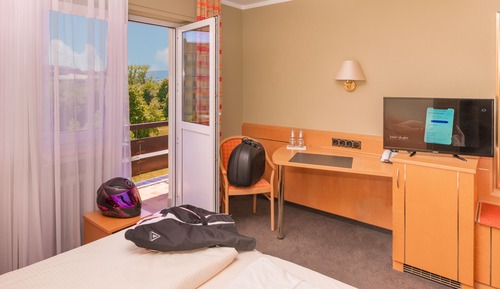 Basic Double Room