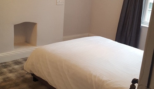 Standard Double Room, Ensuite