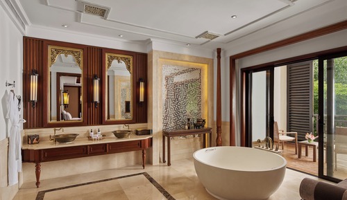 2 Bedroom Royal Suite
