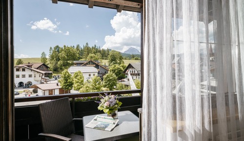 Standard Double or Twin Room, Balcony