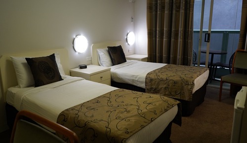 Twin Suite