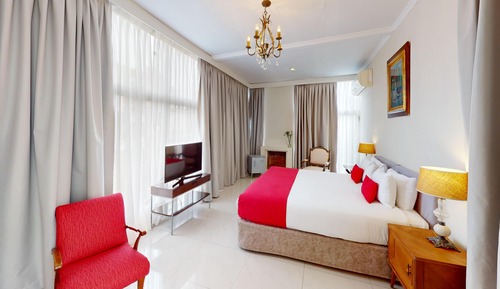 Suite, 1 King Bed