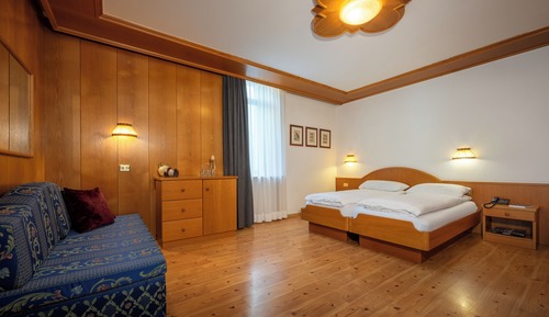 Comfort Quadruple Room, Mountain View