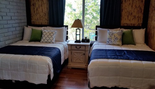 Mako Guest Room