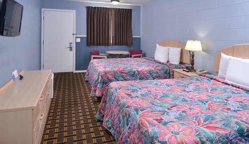 Room, 2 Queen Beds, Non Smoking