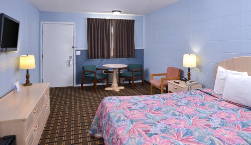 Room, 1 King Bed, Non Smoking