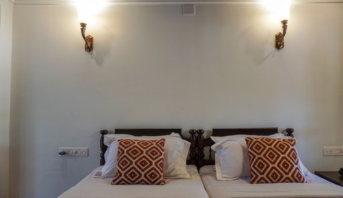 Deluxe Double or Twin Room, Balcony