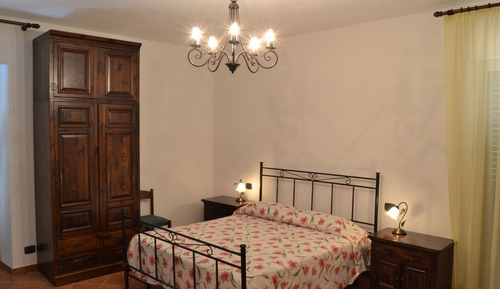 Deluxe Suite, Private Bathroom