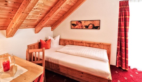 Standard Single Room, Mountain View