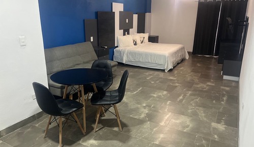 Executive Room, 1 King Bed with Sofa bed, Hot Tub