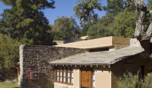 Basic Bungalow, Private Bathroom