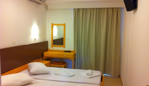 Economy Apartment, 2 Bedrooms (3 Persons)