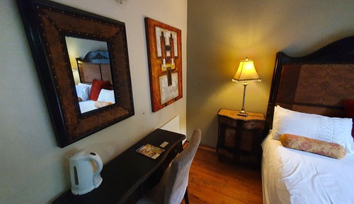 Luxury Family Room 3 Pax (4)