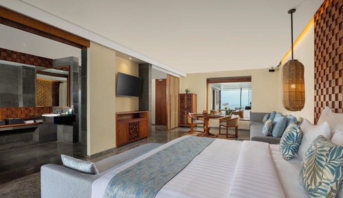 Horizon Pool Suite