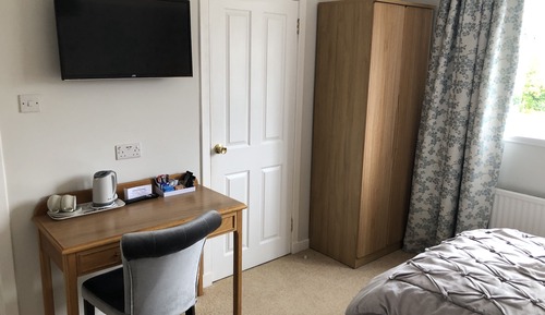 Twin Room (Room 6)