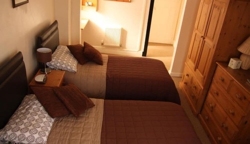 Twin Room, Ensuite