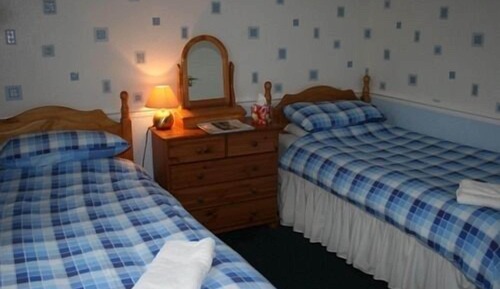 Twin Room, Shared Bathroom