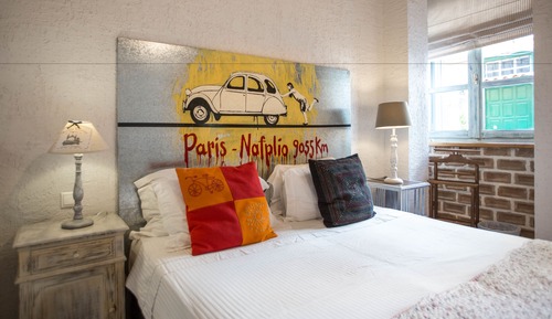 Double Room, Ground Floor (Groundfloor entrance,Amymone Building)