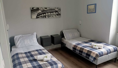 Twin Room, Shared Bathroom
