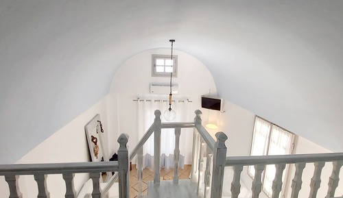 Traditional Dome with Sea view