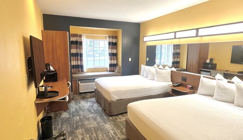 Standard Room, 2 Queen Beds