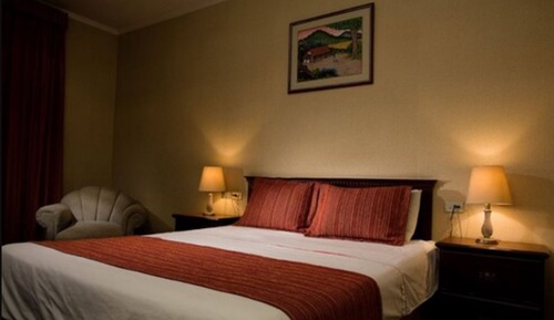Single Room, 1 Double Bed