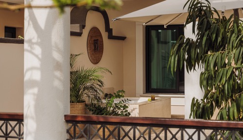 Red Level Junior Suite Large Terrace with Whirlpool