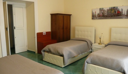 Family Quadruple Room, Sea View