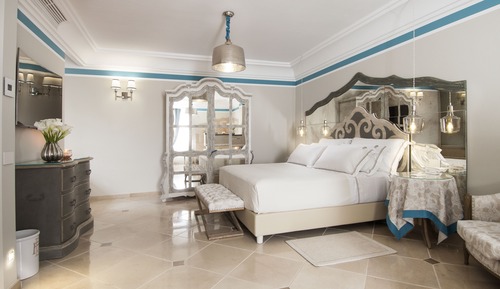 Exclusive Suite (150 metri dall'edificio principale)