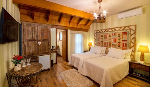 Deluxe Triple Room