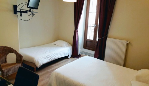 Comfort Triple Room, Balcony