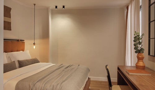 Deluxe Room, Balcony