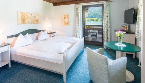 Double Room, Lake View (Fuschlsee)