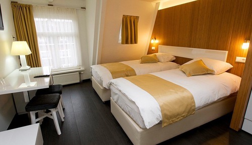 Standard Room, 2 Twin Beds