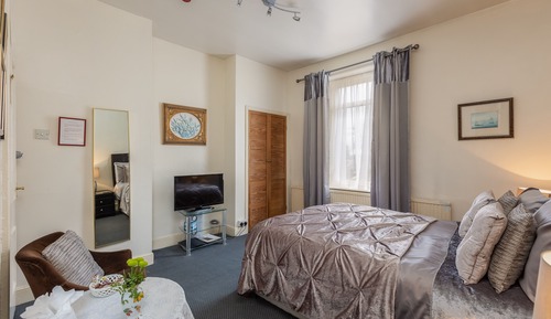Standard Twin Room, Ensuite