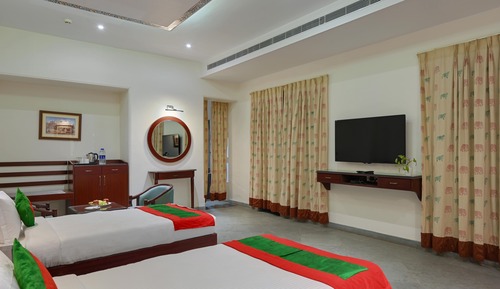 Heritage Royal Suite