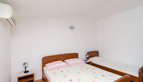 Standard Apartment, Multiple Beds