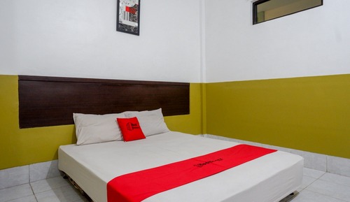 Superior Room (Reddoorz)