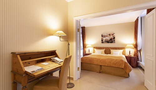 Suite, 1 Bedroom, City View