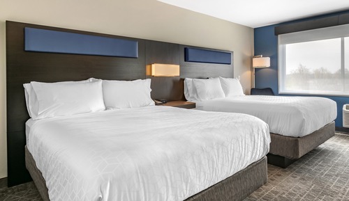 Suite, 2 Queen Beds, Accessible Bathtub, Non Smoking (Communications, Mobility)