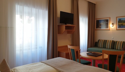 Classic Triple Room
