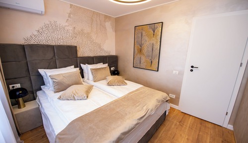 Apartment, 1 Bedroom, City View