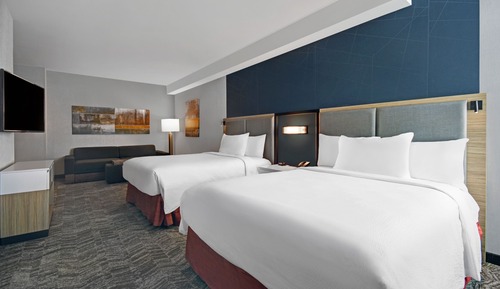 Suite, Multiple Beds (Hearing Accessible)