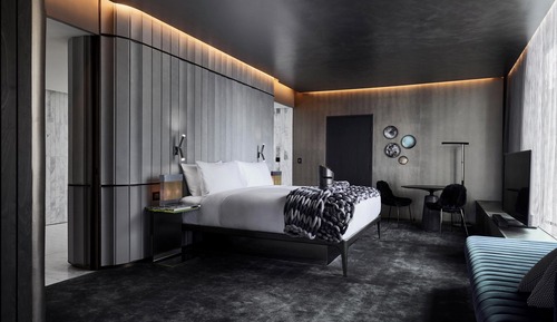 Suite, 1 King Bed, Non Smoking, Balcony