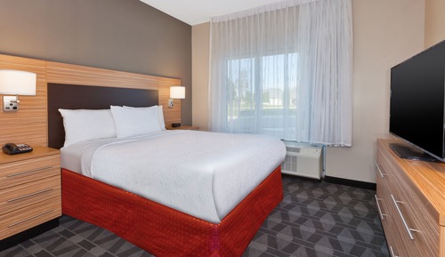 Suite, 1 Bedroom (Mobility/Hearing Accessible, Tub)