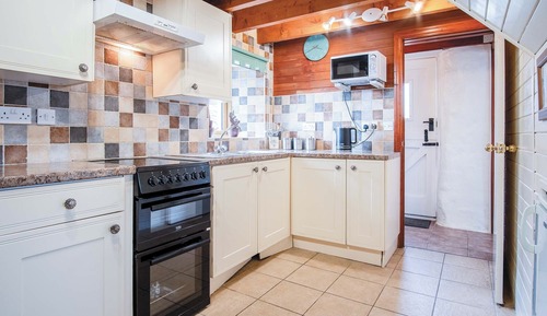 Cottage (2 Bedrooms)