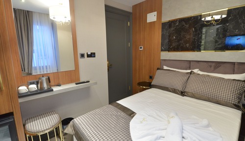 Classic Single Room