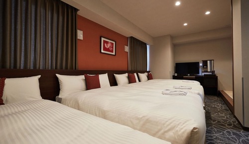 Force Japanese Western Style Room (Housekeeping at 1,500 yen per request)