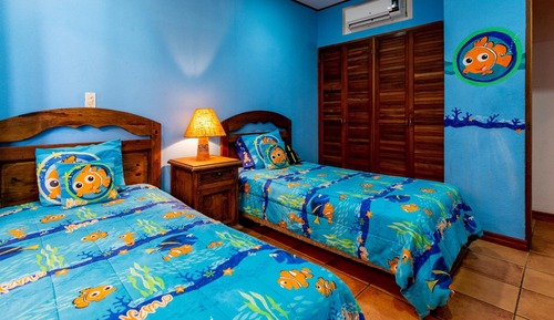 Condo, 2 Bedrooms