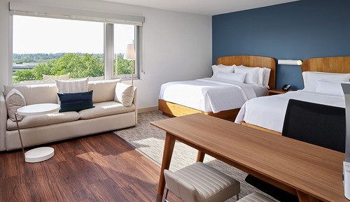 Studio, 2 Queen Beds (Hearing Accessible)